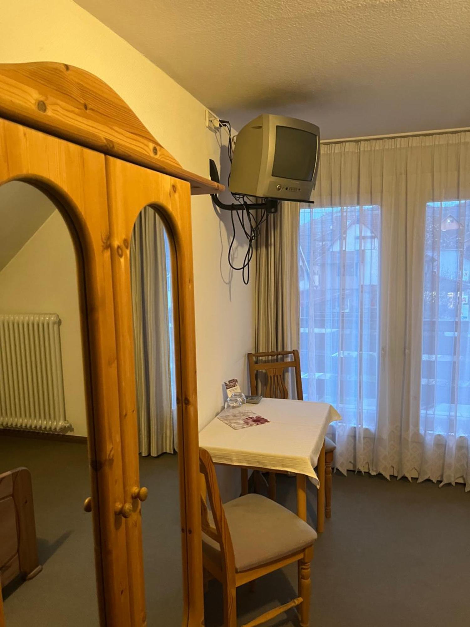 Gasthaus Baeren Niederrotweil Екстериор снимка