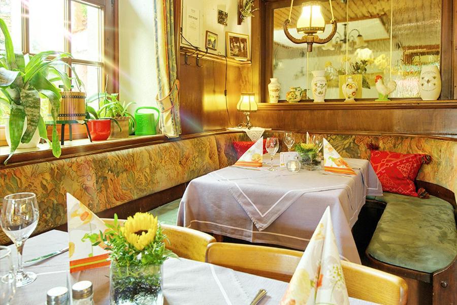 Gasthaus Baeren Niederrotweil Екстериор снимка